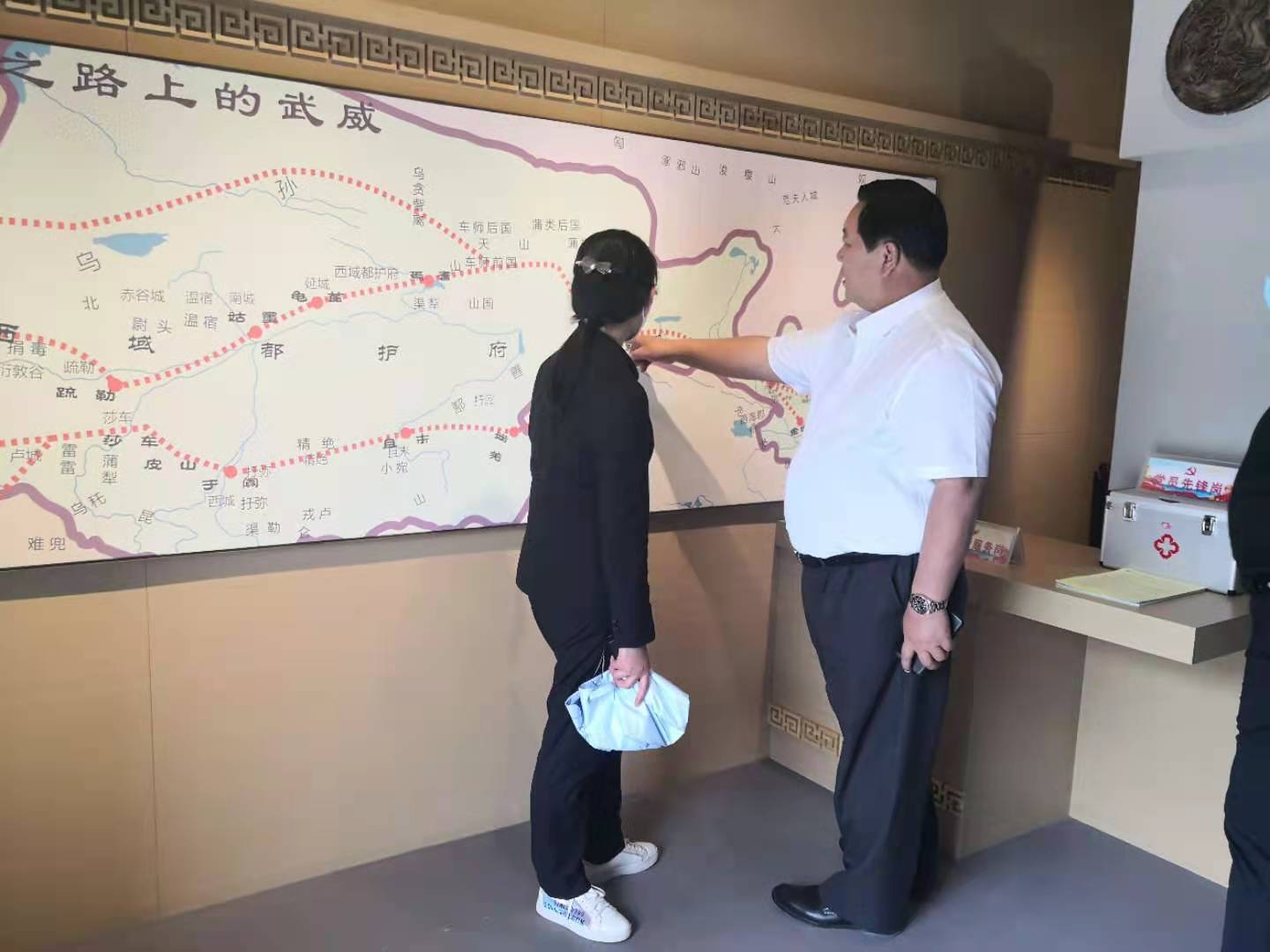 正在上传... 正在上传...