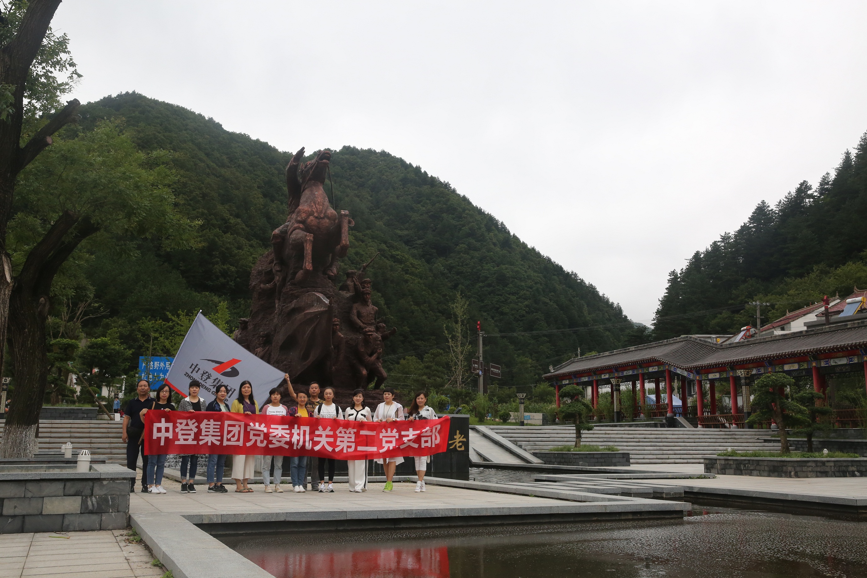 正在上传... DP7A4801.JPG