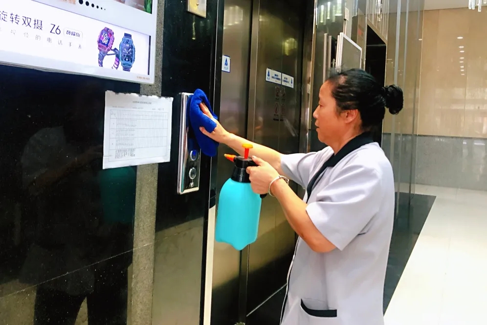 正在上传... 8.jpg