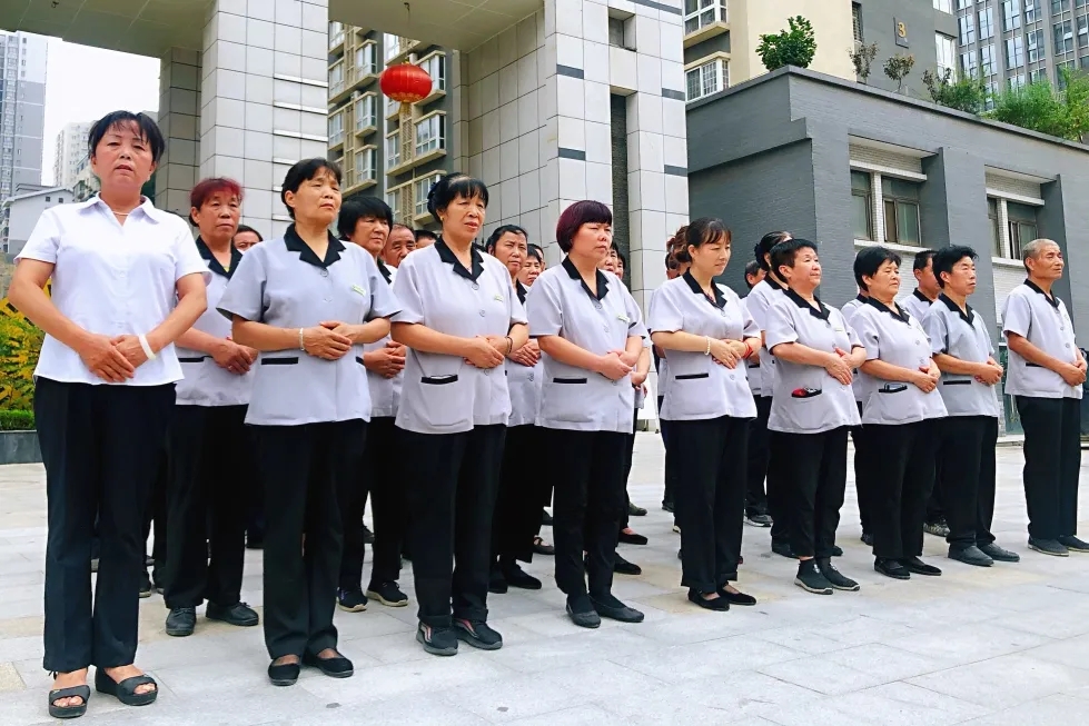 正在上传... 2.jpg