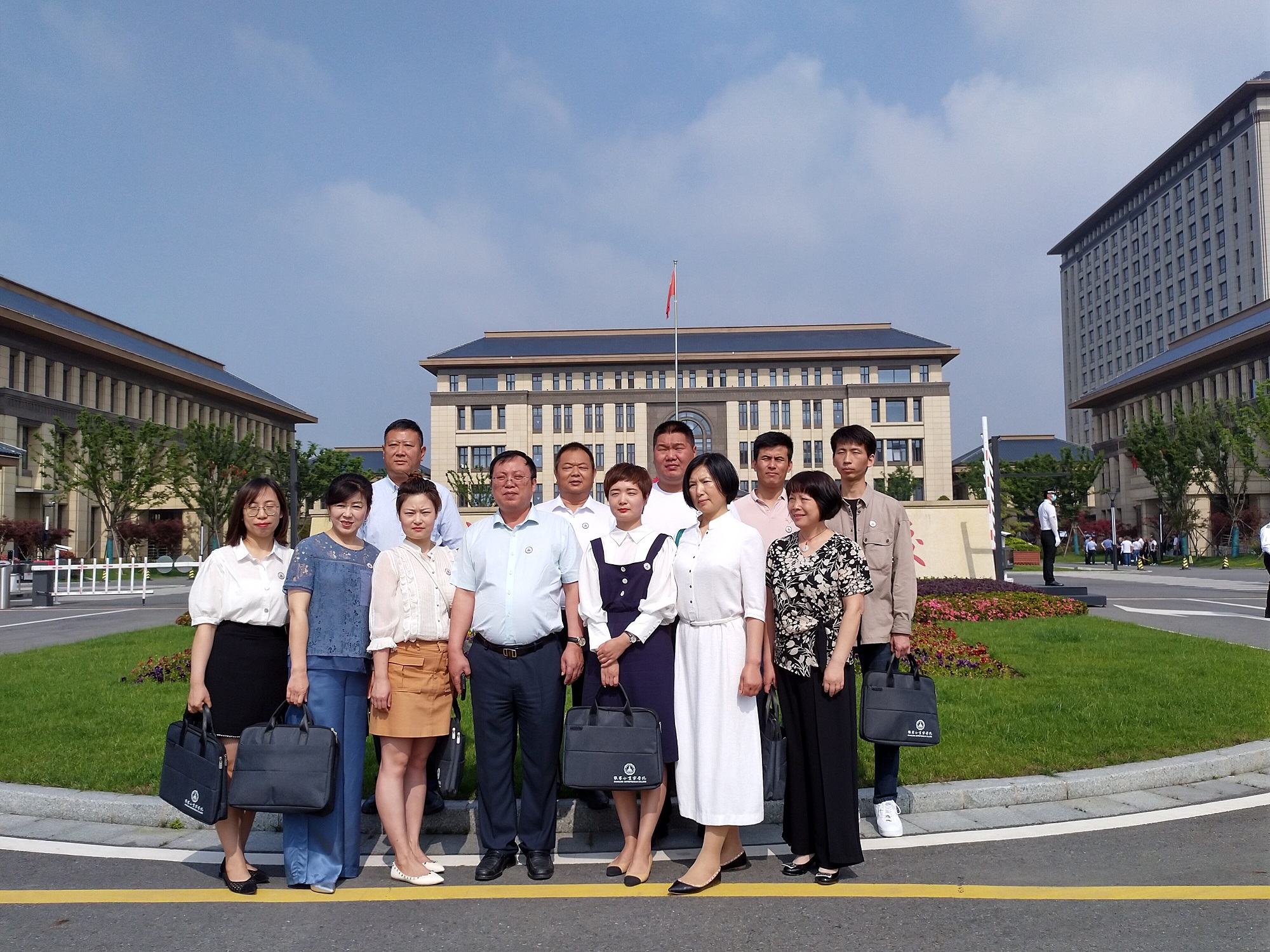 正在上传... 正在上传...